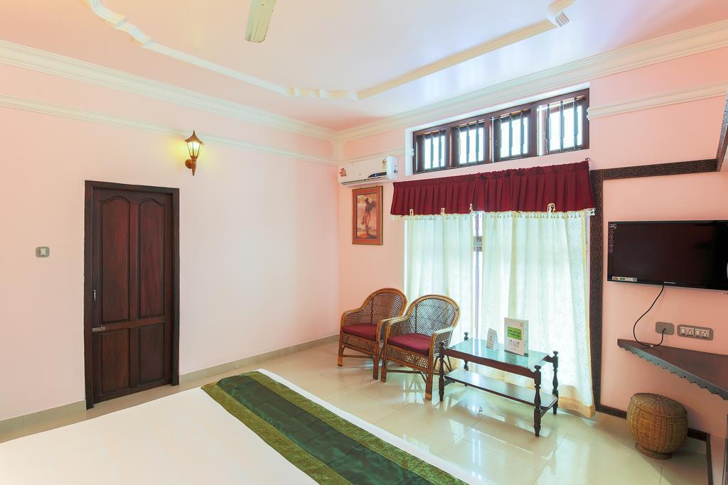 Treebo Moonlight Hotel Thiruvananthapuram Екстериор снимка