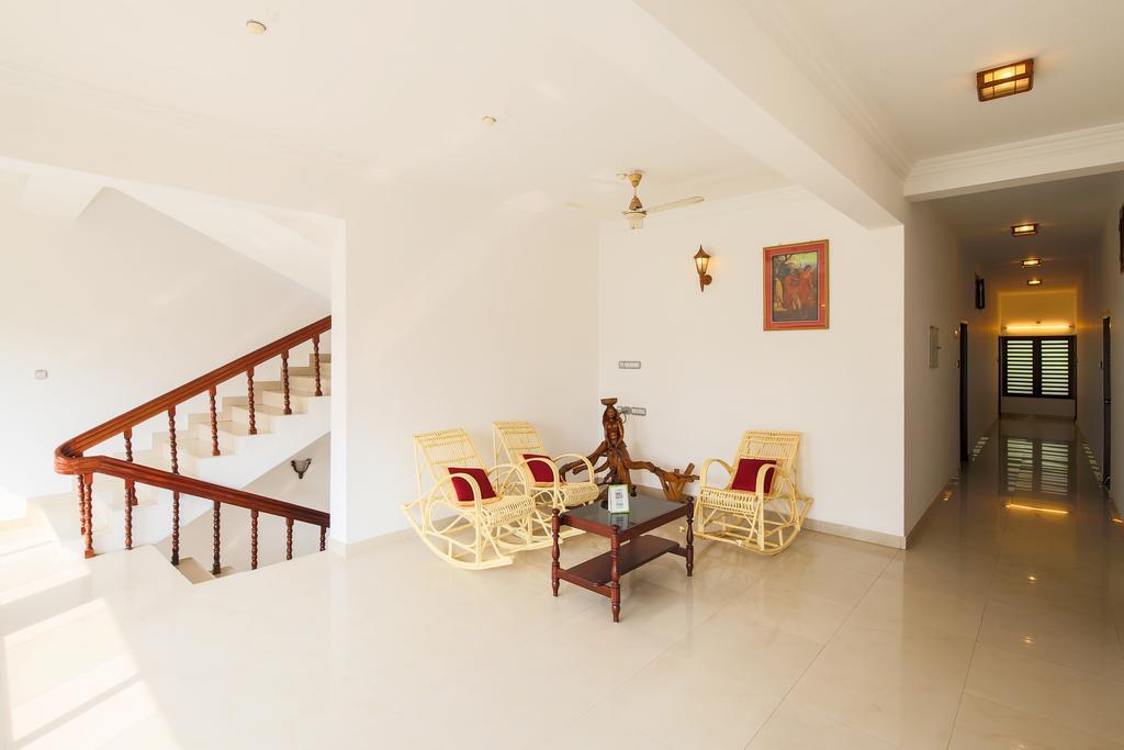 Treebo Moonlight Hotel Thiruvananthapuram Екстериор снимка