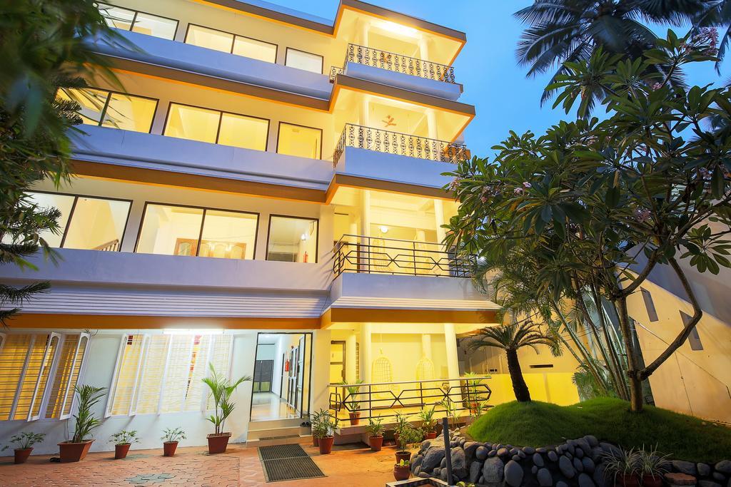 Treebo Moonlight Hotel Thiruvananthapuram Екстериор снимка