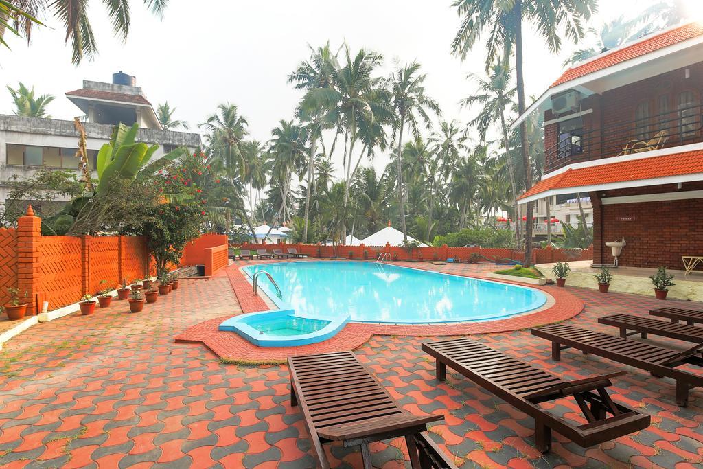 Treebo Moonlight Hotel Thiruvananthapuram Екстериор снимка