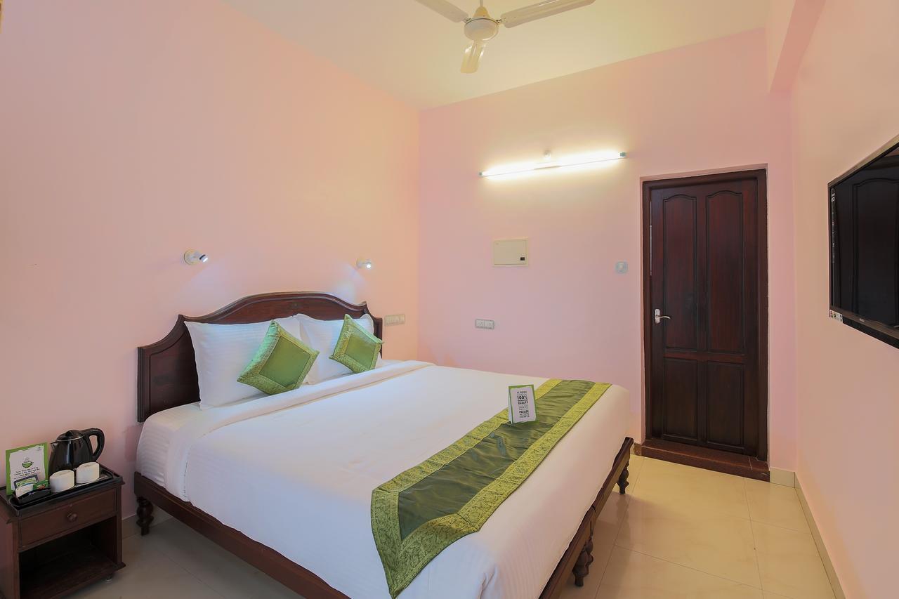 Treebo Moonlight Hotel Thiruvananthapuram Екстериор снимка